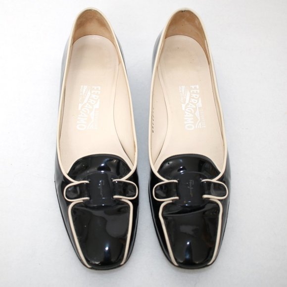 Salvatore Ferragamo Black Patent Leather Square Toe Pumps Sz 8.5 - Picture 2 of 8